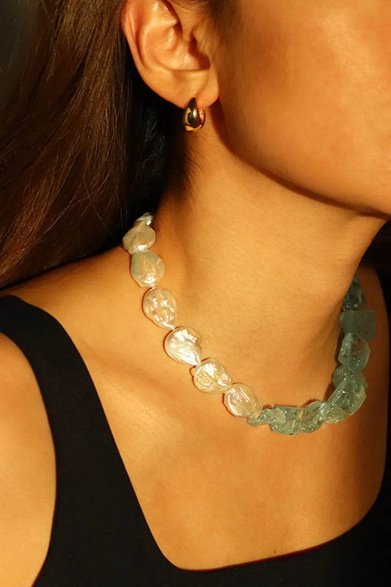 Aquamarine_FreshwaterPearlNecklace_OasisEditionHOTSHELLOWStoneBookstore-p1