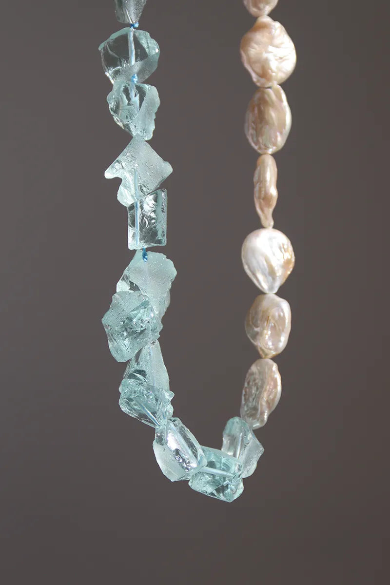 Aquamarine_FreshwaterPearlNecklace_OasisEditionHOTSHELLOWStoneBookstore-p4