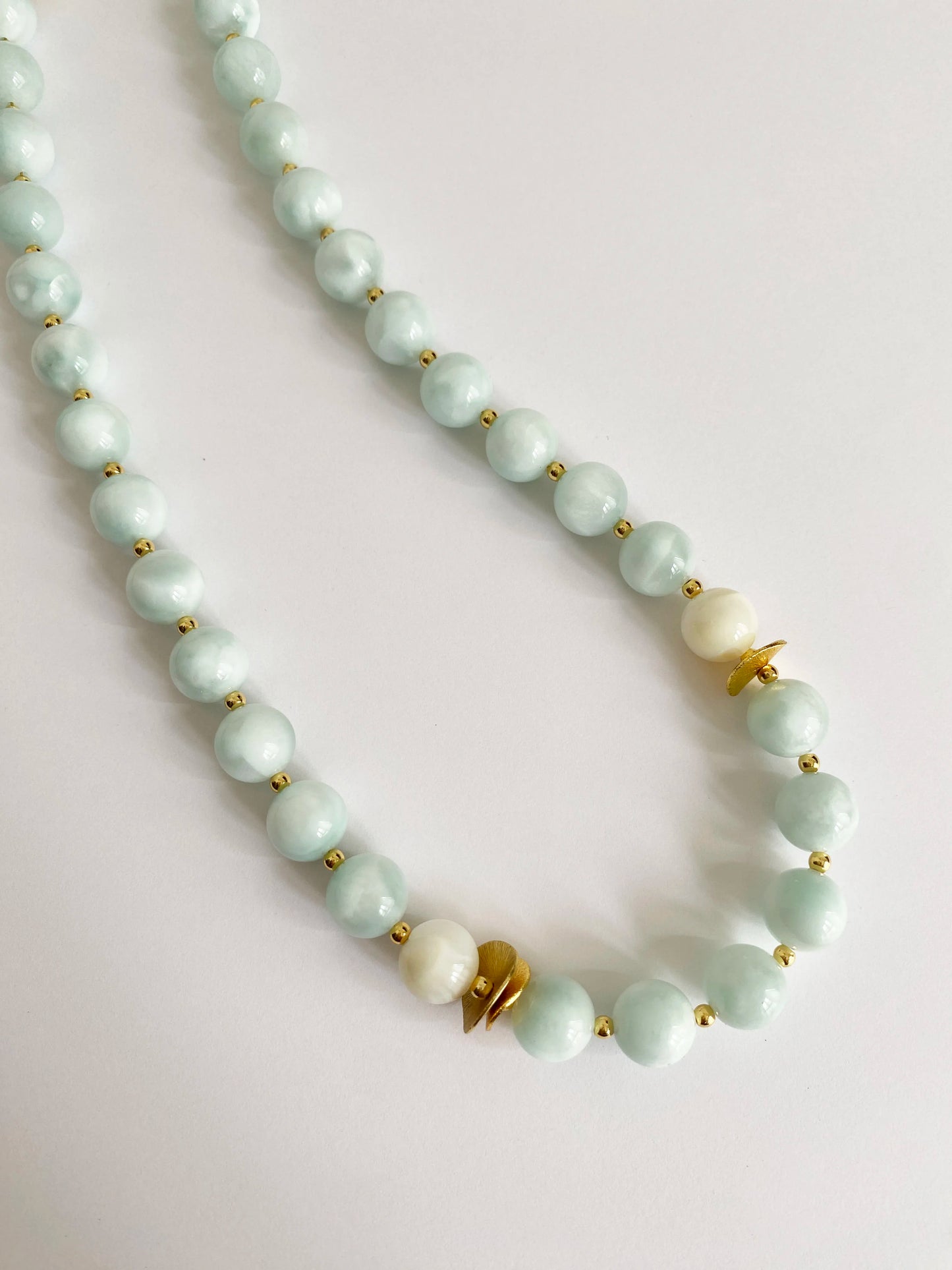 Aquamarine & Shell Necklace – A Week on the River | HOTSHELLOW Stone Bookstore