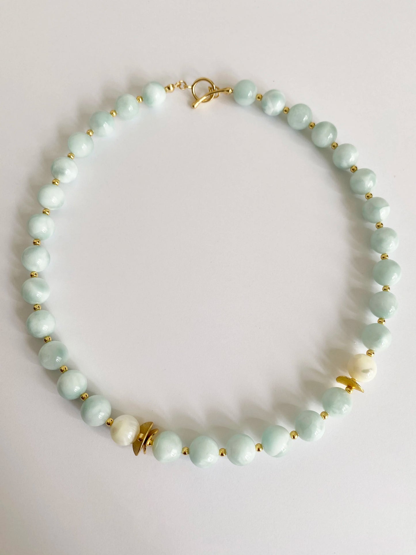 Aquamarine & Shell Necklace – A Week on the River | HOTSHELLOW Stone Bookstore