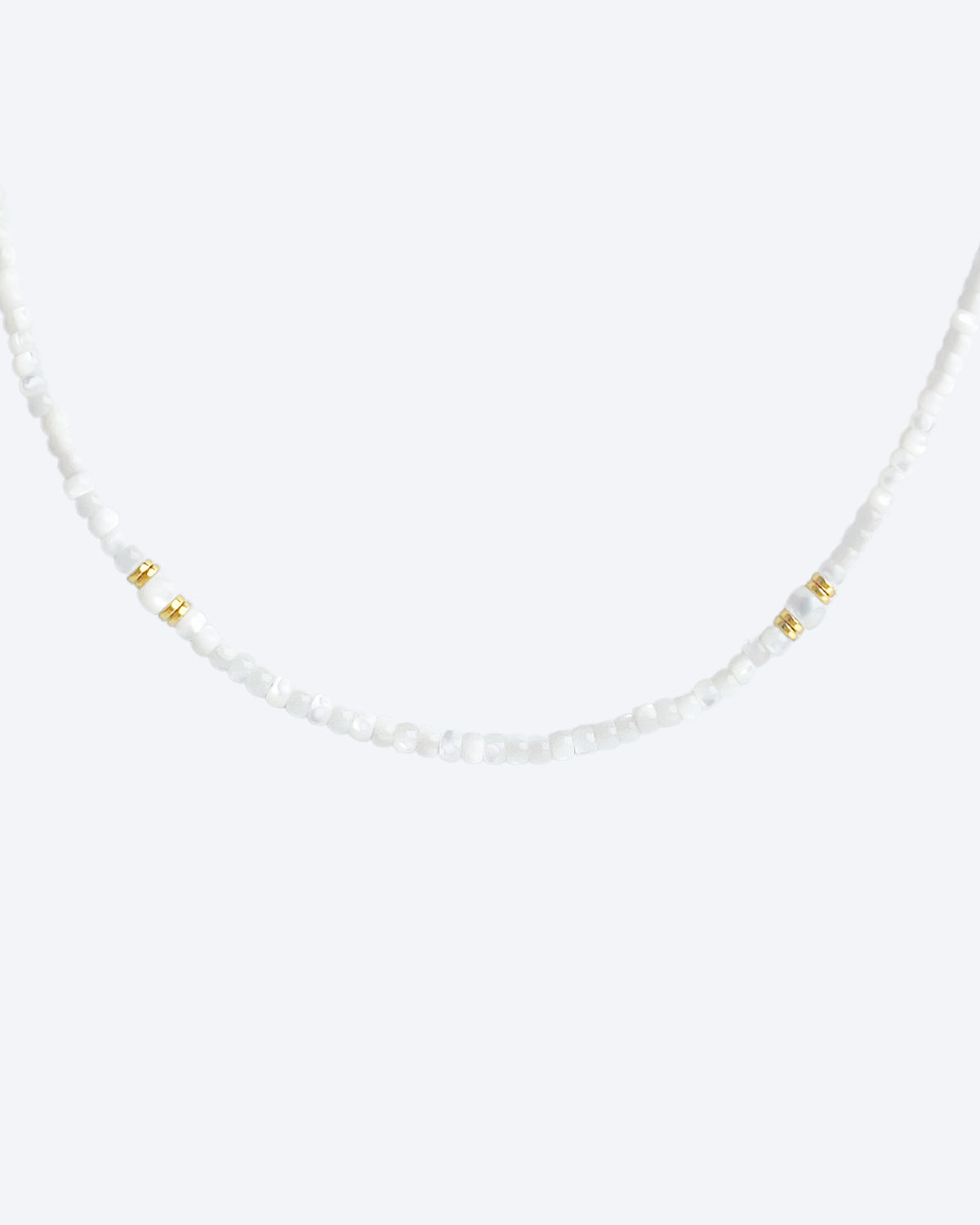 Collier de perles de coquille de trochus Happy Glow