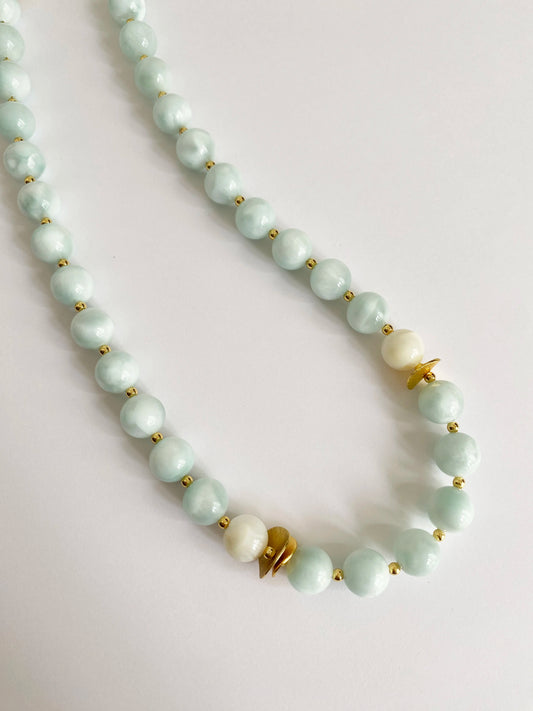 Aquamarine & Shell Necklace – A Week on the River | HOTSHELLOW Stone Bookstore