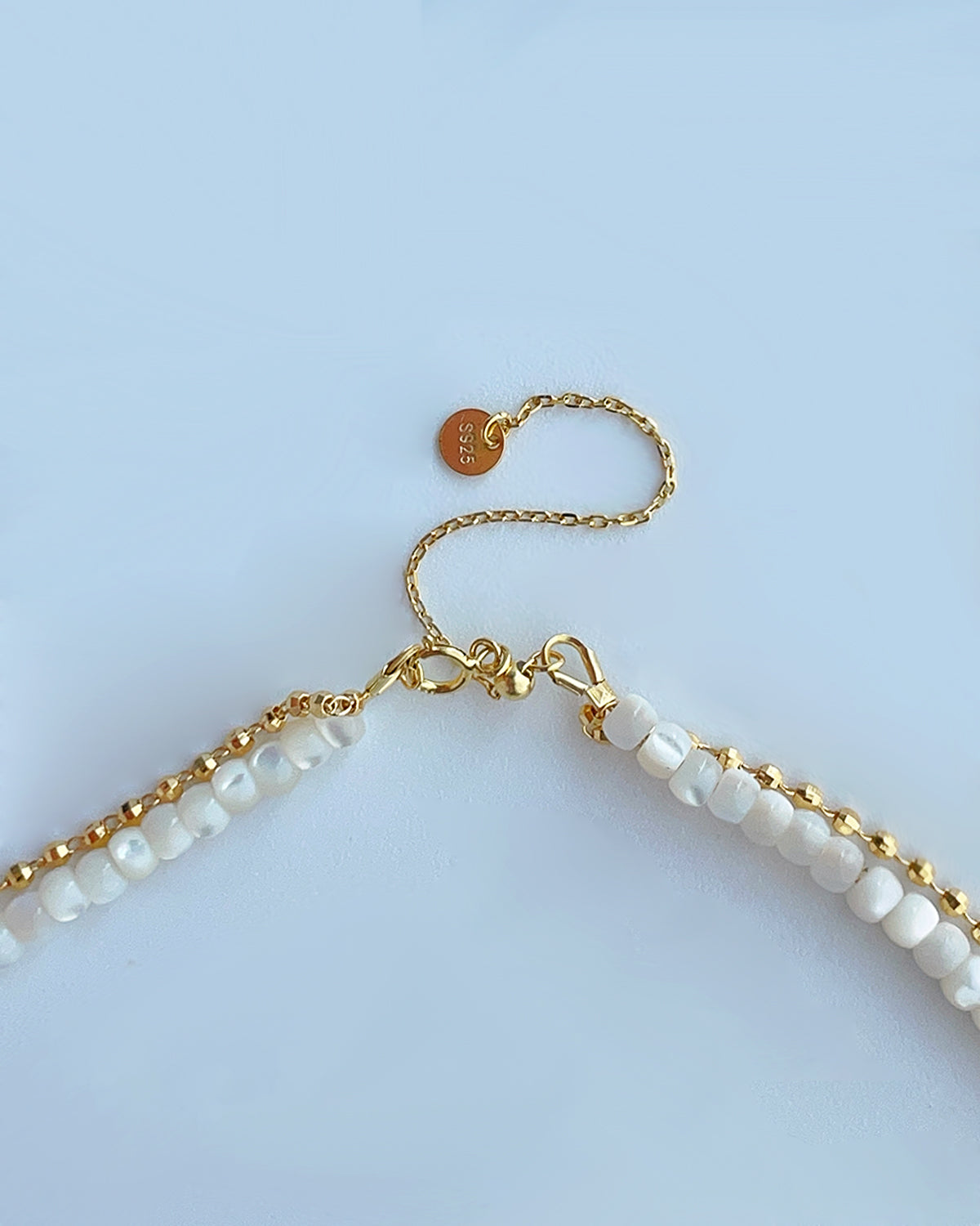 Collier superposé pour amoureux des fruits en coquille de Trochus