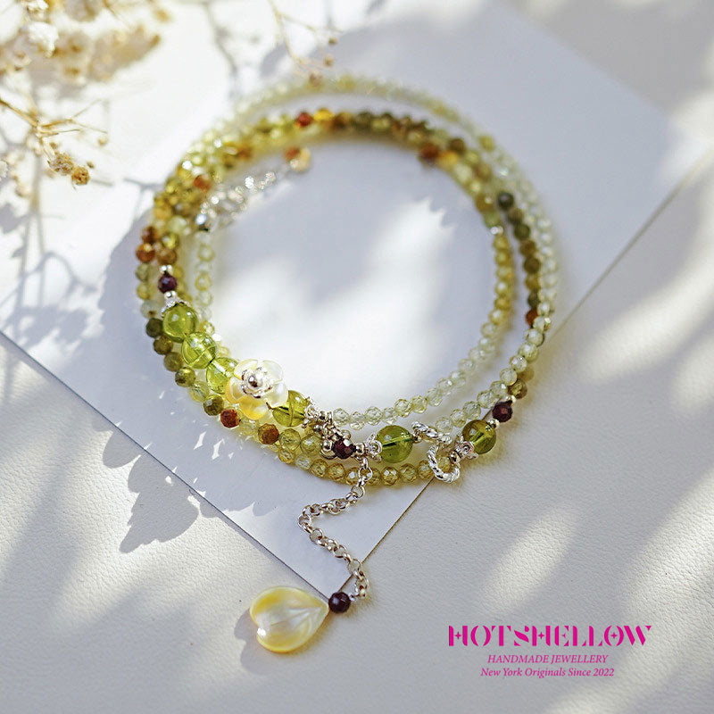 Verdant-Harmony-Garnet-Necklace-HOTSHELLOW-P2